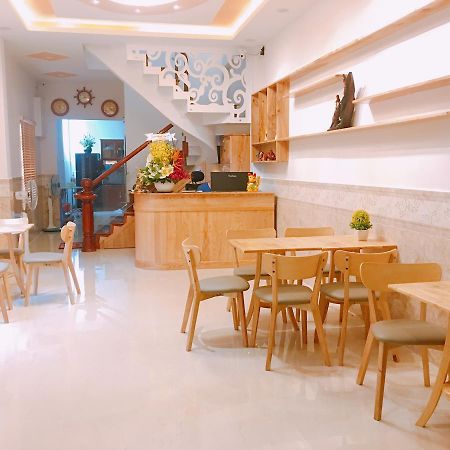 Lägenhet på 82 m² i Phuong 3, med 4 sovrum och 3 badrum  Vung Tau Exteriör bild