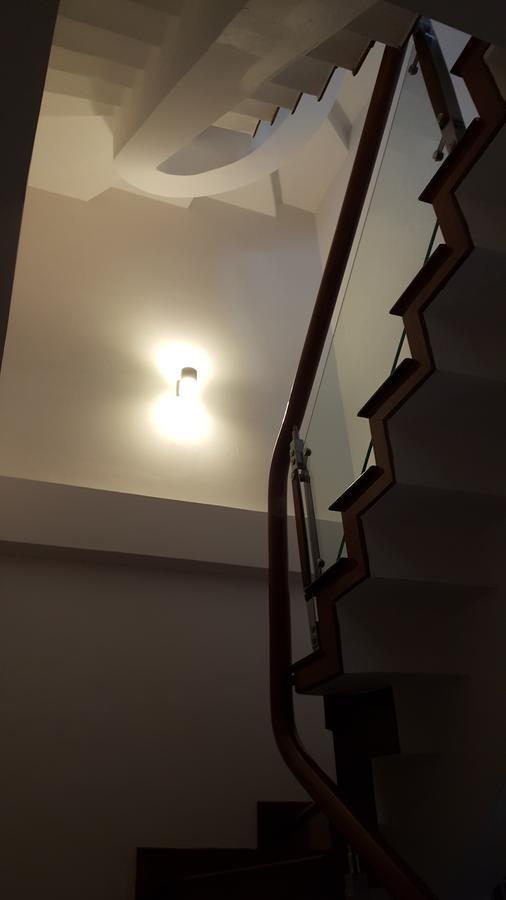 Lägenhet på 82 m² i Phuong 3, med 4 sovrum och 3 badrum  Vung Tau Exteriör bild