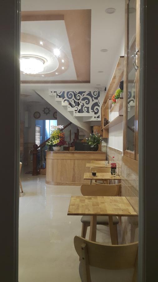 Lägenhet på 82 m² i Phuong 3, med 4 sovrum och 3 badrum  Vung Tau Exteriör bild